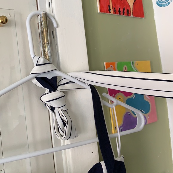 H&M STRAPLESS JUMPSUIT - Picture 2 of 6